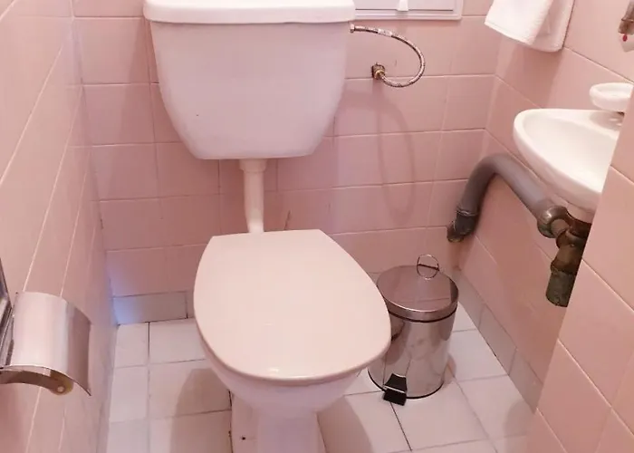 за братя миладинови 1 Apartment